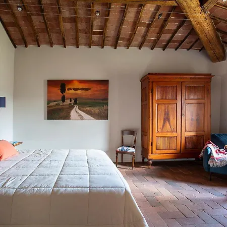 La Corte Del Chianti Classico מלון דירות 4*